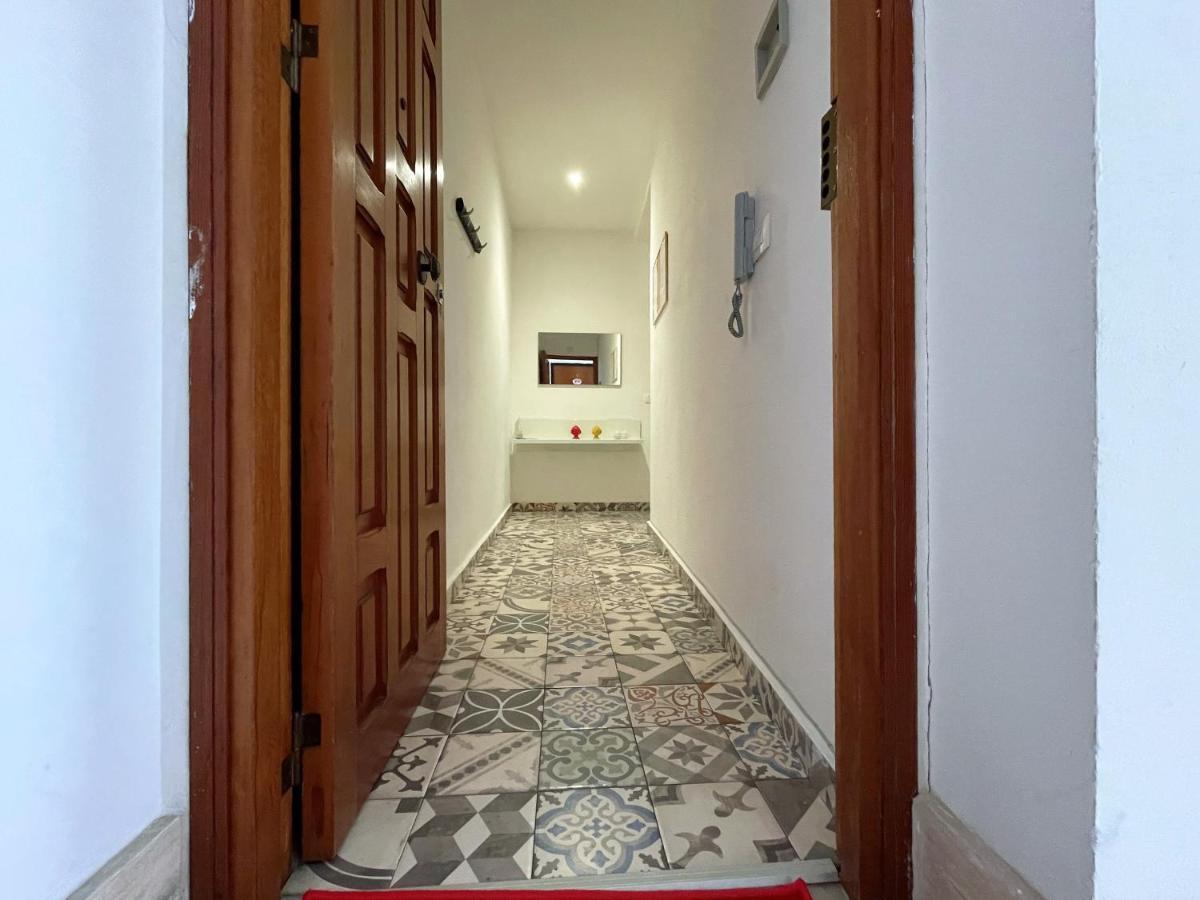 2 Apartments - Akragas Home 1 & 2 On Via Atenea City Center With View Агридженто Екстериор снимка