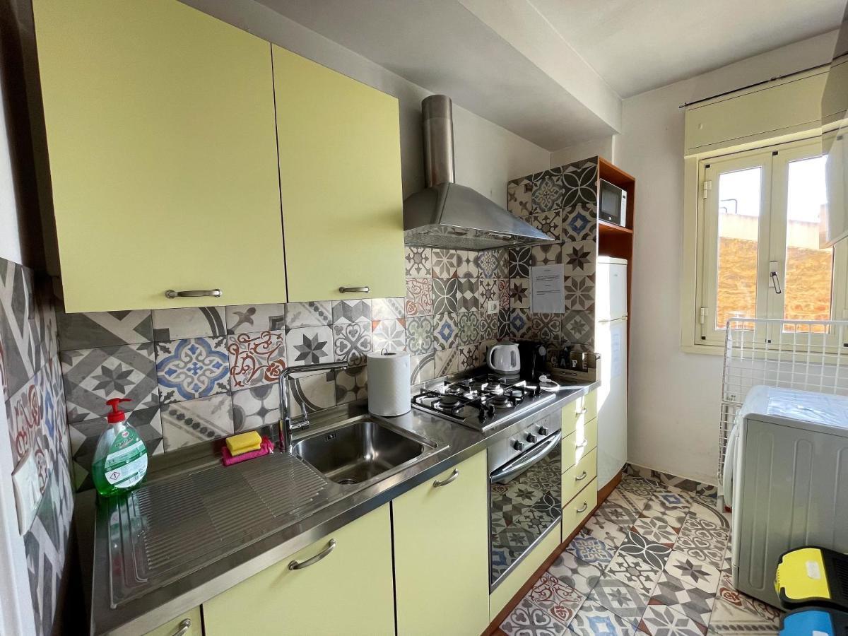 2 Apartments - Akragas Home 1 & 2 On Via Atenea City Center With View Агридженто Екстериор снимка