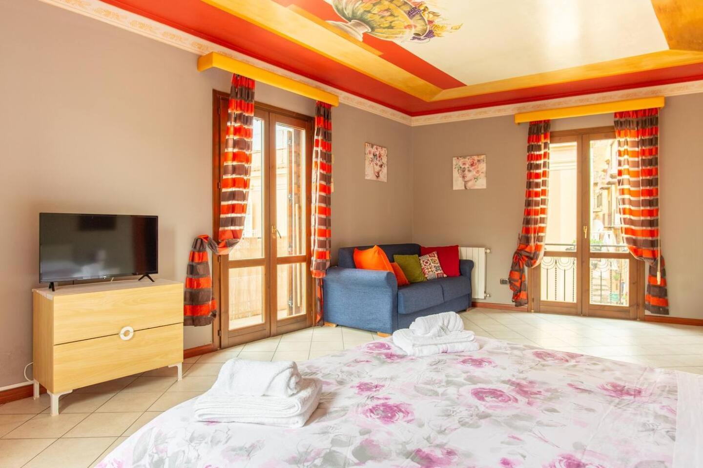 2 Apartments - Akragas Home 1 & 2 On Via Atenea City Center With View Агридженто Екстериор снимка