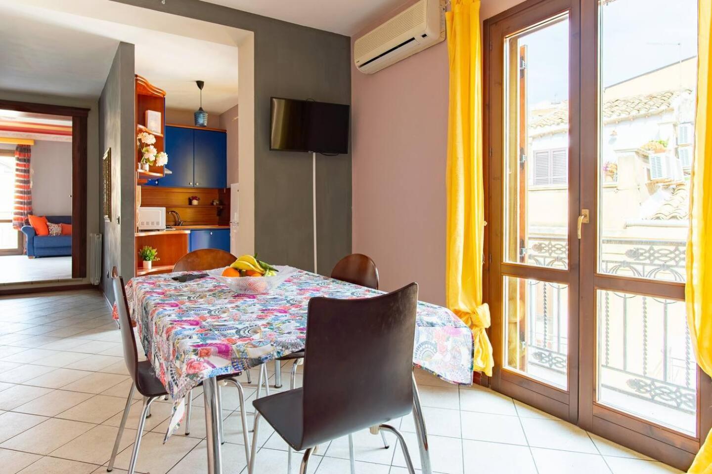 2 Apartments - Akragas Home 1 & 2 On Via Atenea City Center With View Агридженто Екстериор снимка